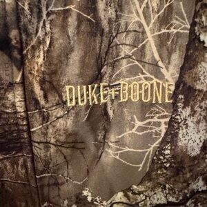 Realtree Camouflage Outdoor Jacket